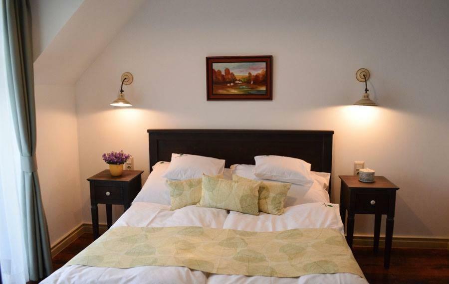 Somhegyi Oereg Harsfak Major Vendeghaz Bed & Breakfast Bakonybel Bagian luar foto