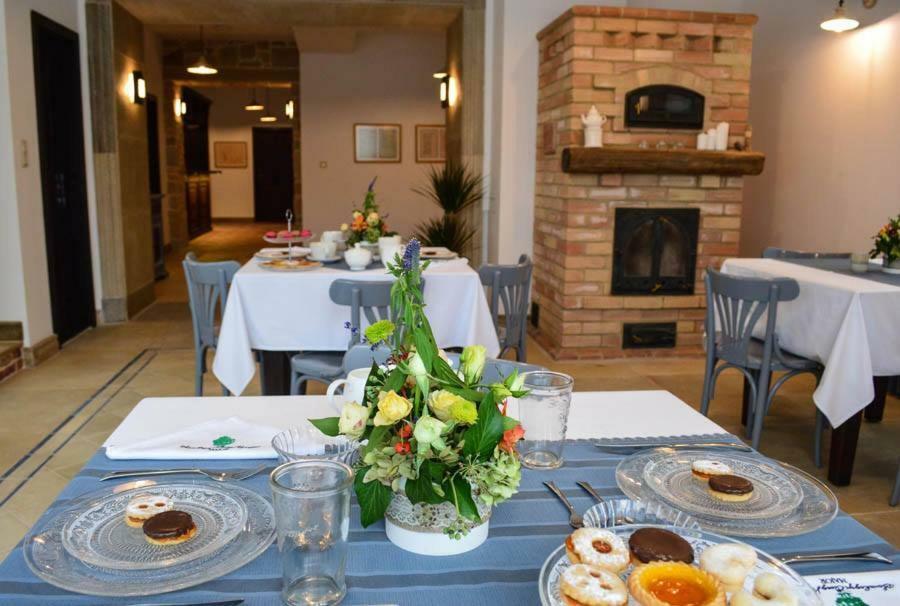 Somhegyi Oereg Harsfak Major Vendeghaz Bed & Breakfast Bakonybel Bagian luar foto