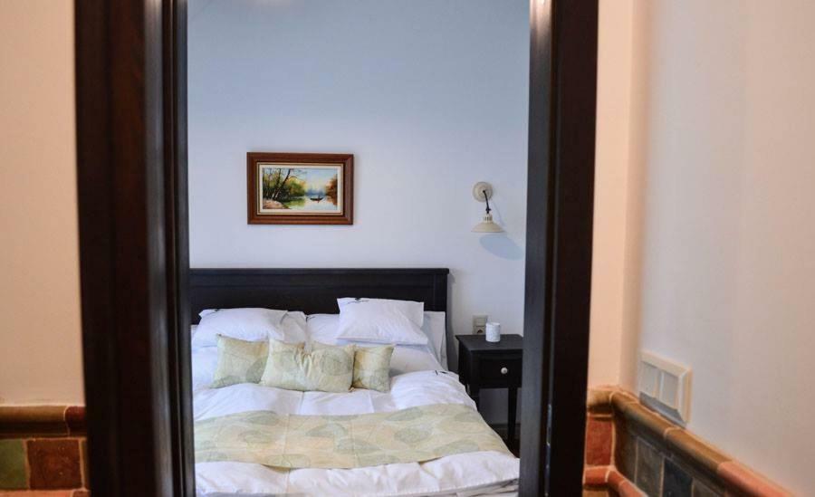 Somhegyi Oereg Harsfak Major Vendeghaz Bed & Breakfast Bakonybel Bagian luar foto