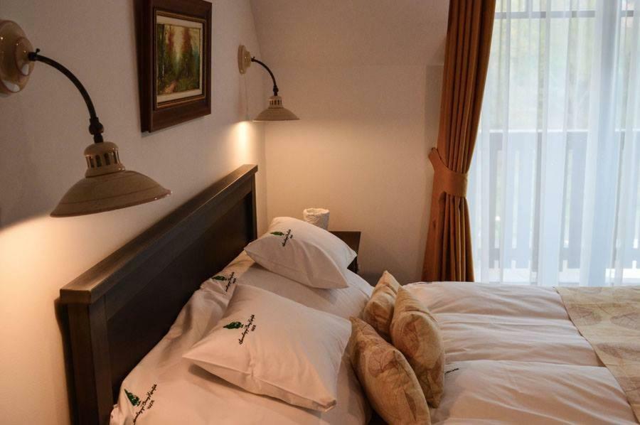 Somhegyi Oereg Harsfak Major Vendeghaz Bed & Breakfast Bakonybel Bagian luar foto